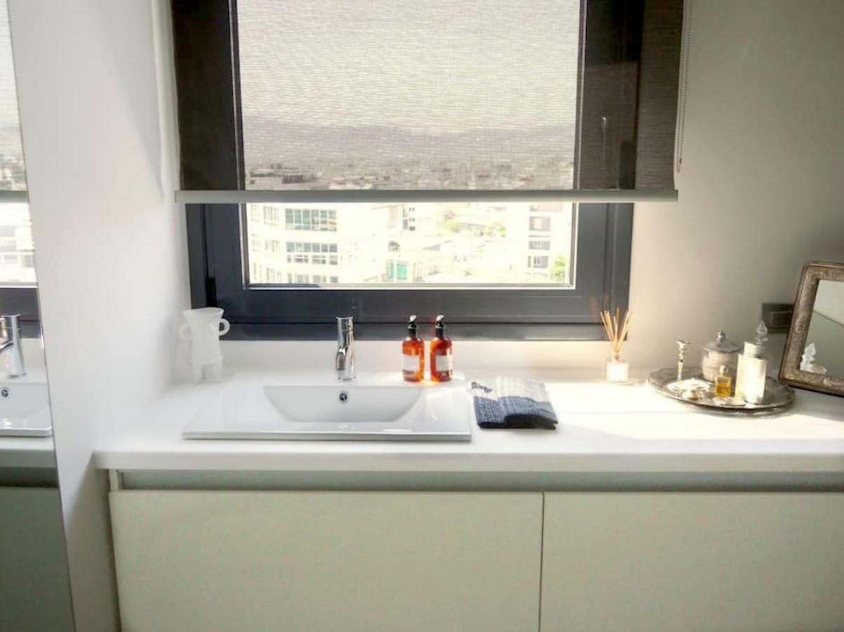 Stylish Penthouse With Acropolis And 360 View Lejlighed Athen Eksteriør billede