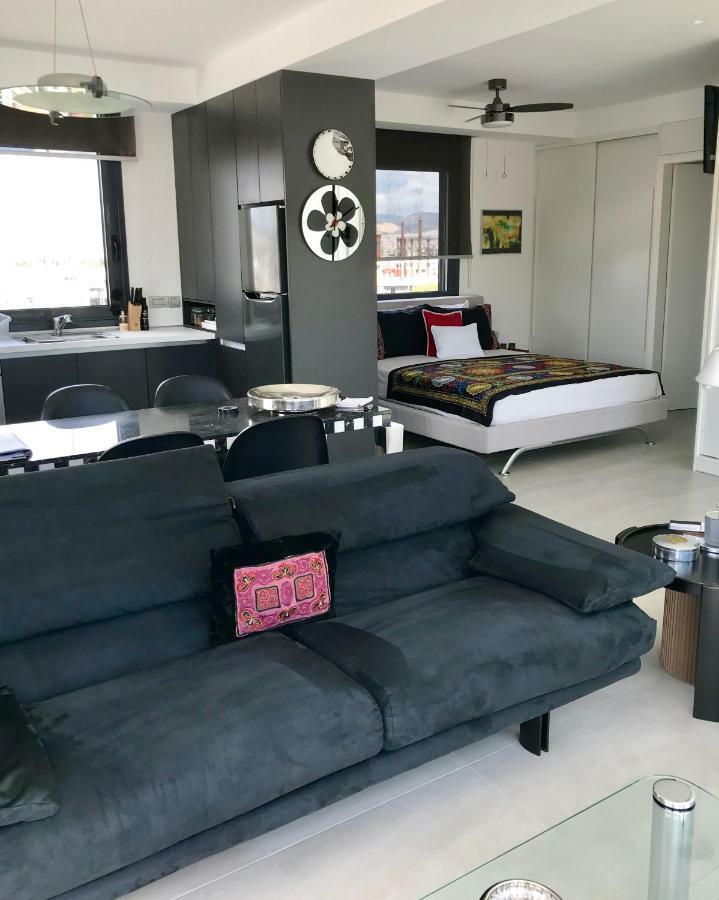 Stylish Penthouse With Acropolis And 360 View Lejlighed Athen Eksteriør billede