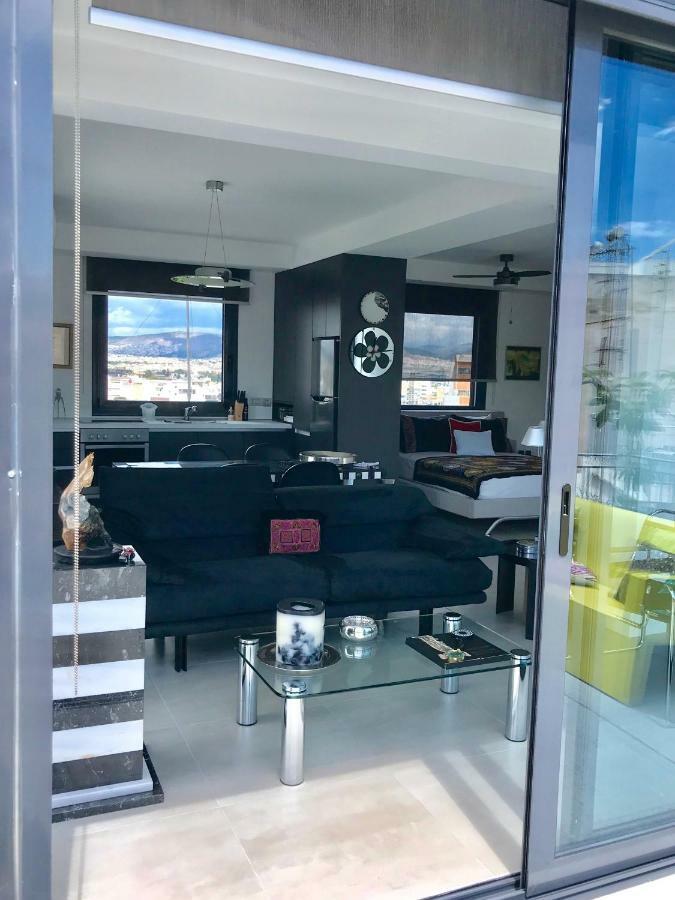 Stylish Penthouse With Acropolis And 360 View Lejlighed Athen Eksteriør billede